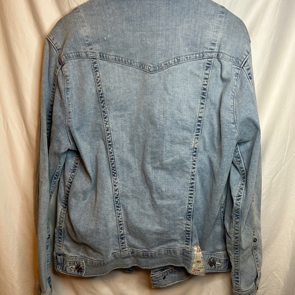 True Religion Men's Jimmy Snap Denim Trucker Jacket in Light Wash Size L - Picture 3 of 4